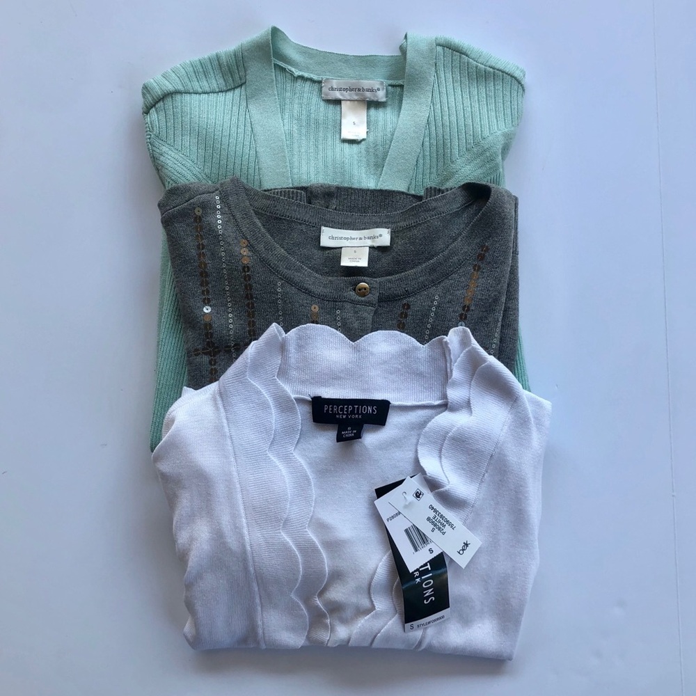 Set of three sweaters